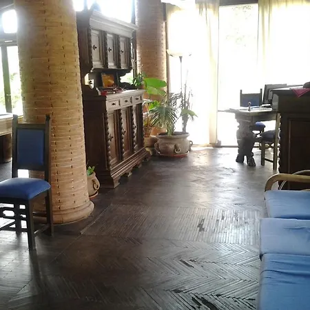 Resort Oppidulum Cave